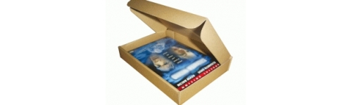 200 × 140 × 30 mm (na DVD)